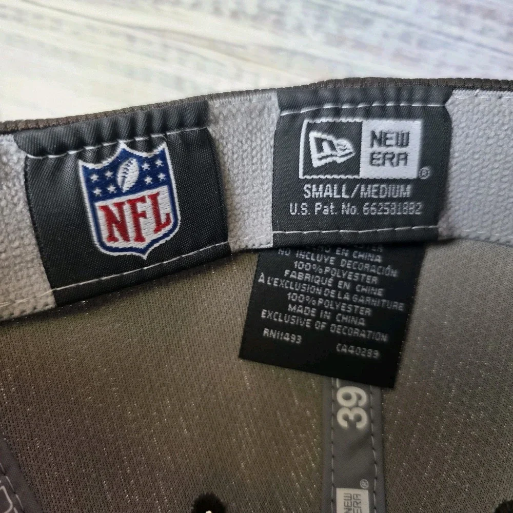 New Era‎ Cleveland Browns Hat Brown Fitted Small Medium Football 39THIRTY Helmet - Picture 5 of 5